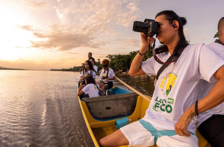 Projeto insere jovens no universo da fotografia