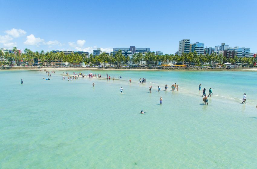 Maceió está entre destinos mais procurados do país