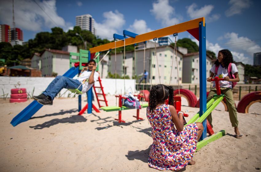 Vale do Reginaldo ganha parque infantil