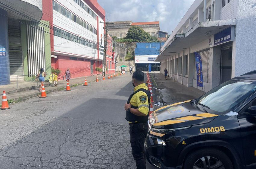 Trânsito sofre alterações no Centro de Maceió