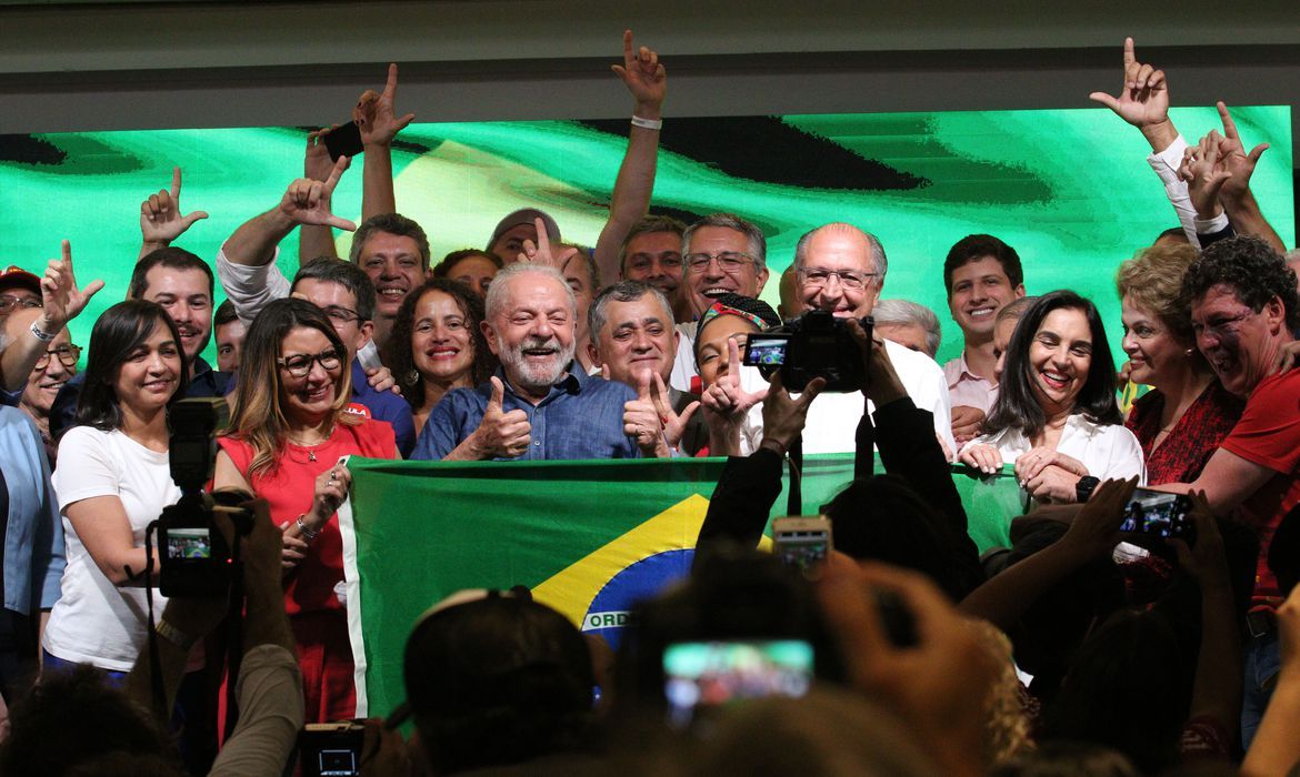 Lula diz que combate à miséria é sua missão