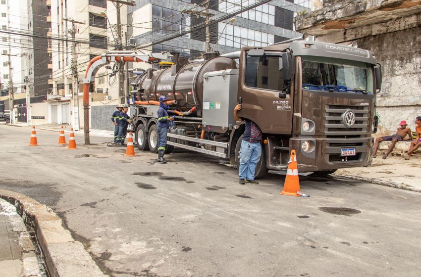 Infraestrutura realiza manutenção em sistemas de drenagem