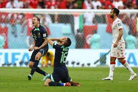 Austrália vence a Tunísia e se mantém viva na Copa do Mundo