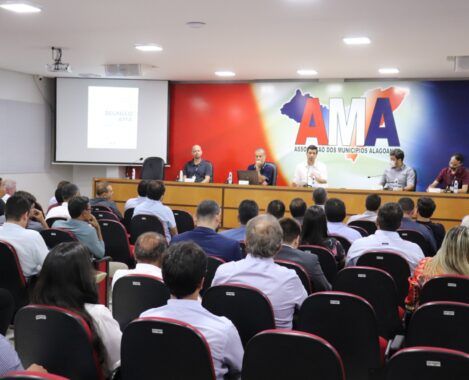 AMA e IBGE discutem possível redução do FPM