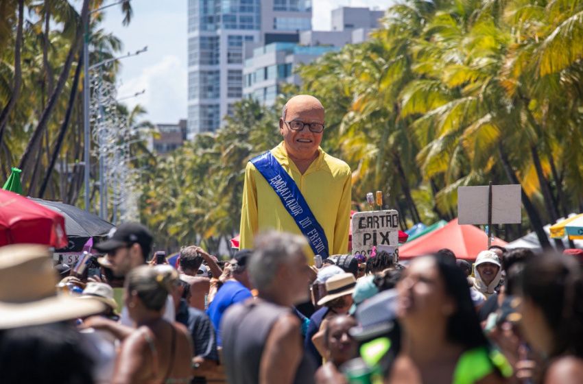 Frevo e folia marcam abertura das prévias carnavalescas