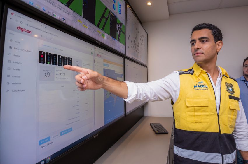 JHC apresenta sistema para modernização de semáforos