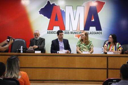 Municípios alagoanos se comprometem com eleição unificada