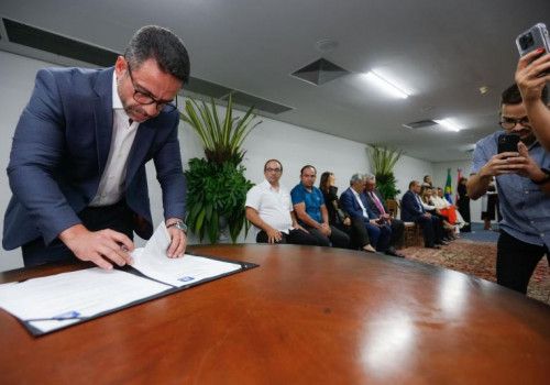Paulo Dantas doa terreno para o TJ-AL