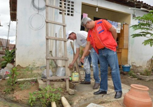 Casos suspeitos de dengue reduzem mais de 50%