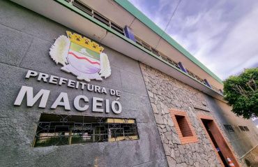 Prefeitura de Maceió altera expediente durante jogos do Brasil na Copa do Mundo Feminina