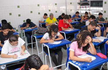 Escolas municipais promovem aulões preparatórios