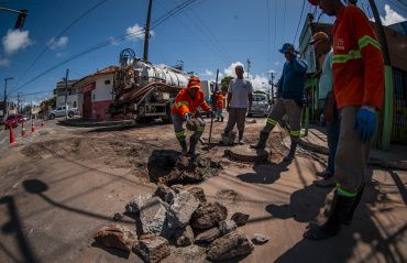 Infraestrutura reconstrói trecho de rede de drenagem