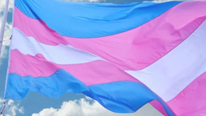 Distrito Federal terá mutirão para mudança de nome de pessoas trans