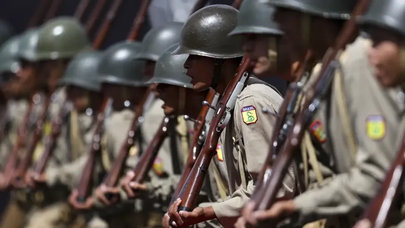 Exército mantém patrulha de fronteiras mesmo com bloqueio do orçamento