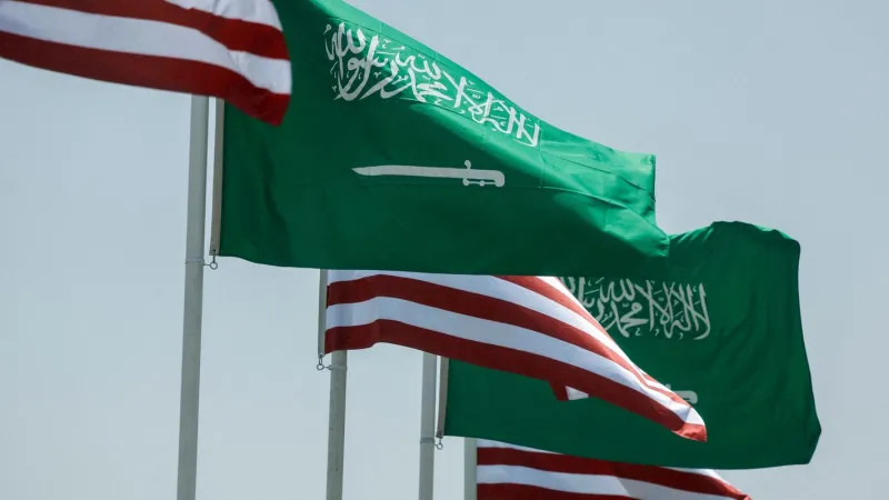 EUA e Arábia Saudita fecham acordo de energia nuclear