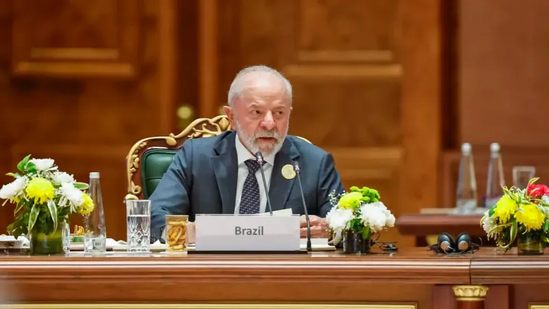 Na Índia, Lula defende governança global da IA liderada pela ONU