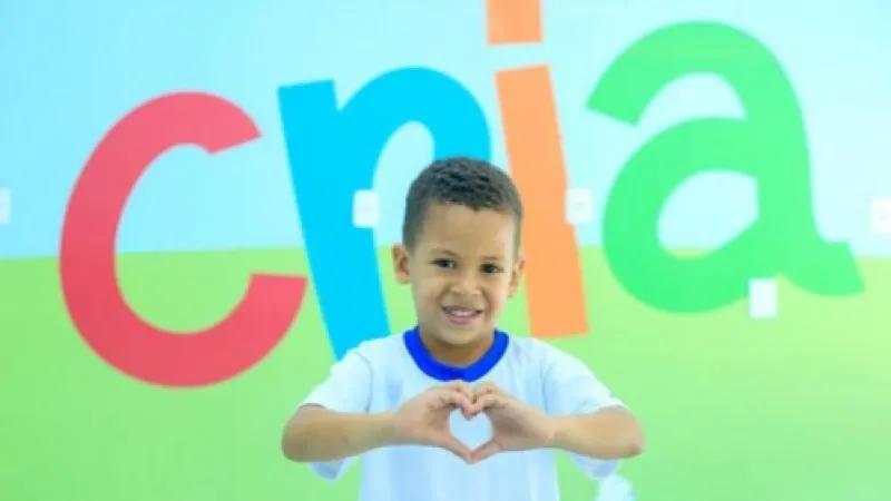 Cria completa 2 anos como Secretaria de Estado e consolida política permanente para a Primeira Infância em Alagoas