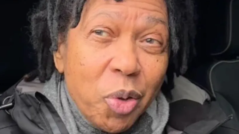 Djavan quase virou jogador de futebol. A história secreta que mudou a música brasileira para sempre