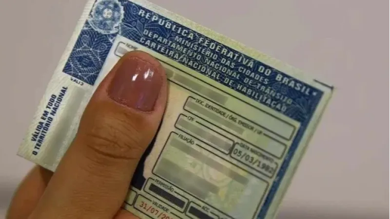 Lula lança novas regras para CNH mais barata; veja principais mudanças