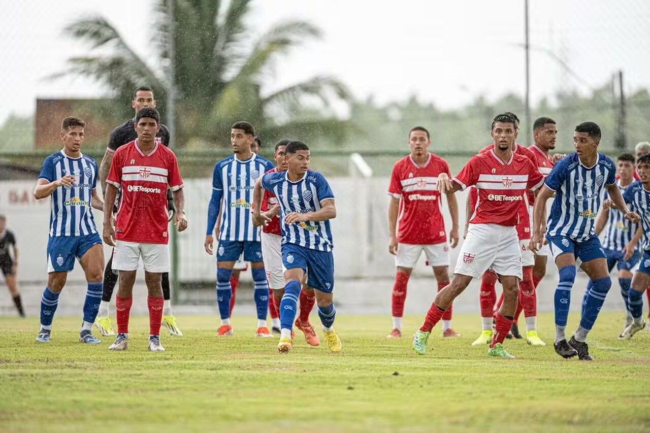 CSA e CRB empatam pela Copa Alagoas