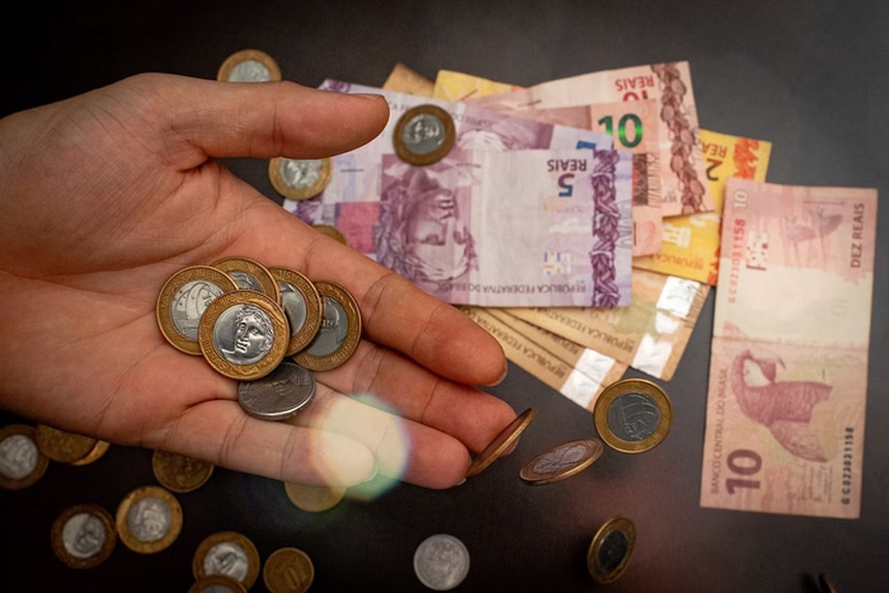 Renda do trabalho dos mais pobres do Brasil cresceu 10,7%, em 2024