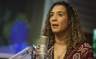 “Dilacerante", diz ministra sobre morte de jovem por policial