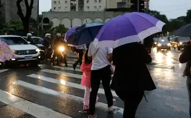 Ciclone extratropical atinge Região Sul entre hoje e amanhã