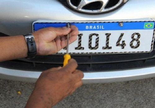 Detran Alagoas recomenda que placas de veículos devem ser destruídas após substituição