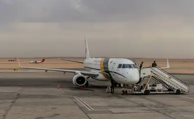 Repatriados da Faixa de Gaza fazem parada no Recife