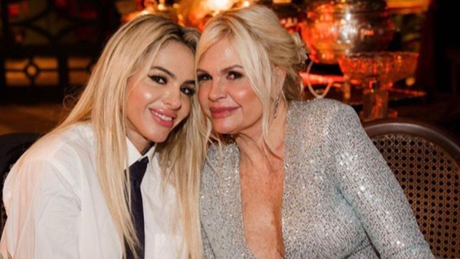 Monique Evans completa 9 anos ao lado de noiva 30 anos mais jovem: ‘Almas gêmeas’