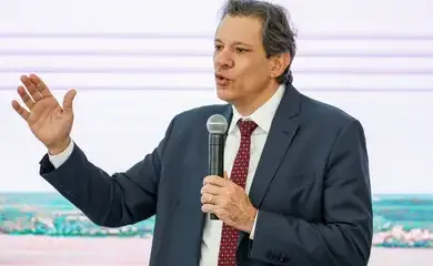 Folha de pagamento de 17 setores será reonerada a partir de 2025