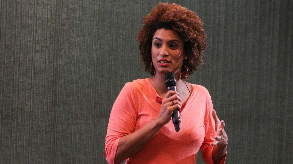 Investigação mostra delegado debochando da morte de Marielle: ‘Onde será a comemoração?’