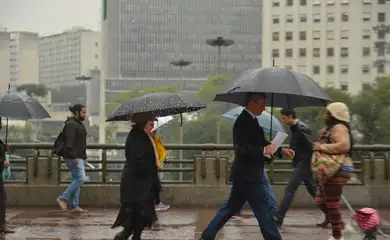 Fim do verão terá fortes chuvas em diversas regiões do país