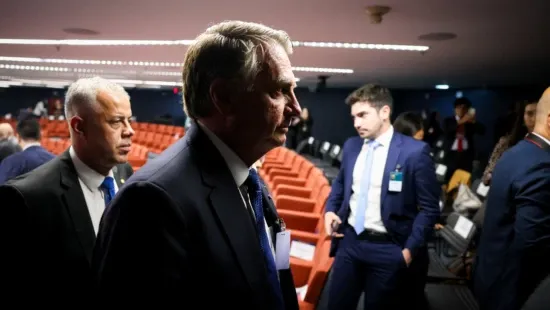 Bolsonaro diz que prisão seria ‘fim da vida’ e questiona acusação de golpismo
