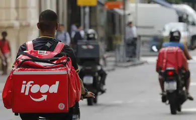 Entenda as diferenças entre trabalhador informal, MEI, autônomo e CLT