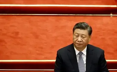 China diz que vai transformar "tarifaço" dos EUA em "oportunidade"