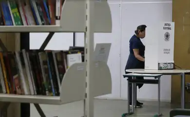 Domingo de eleições: três candidatos são conduzidos a delegacias