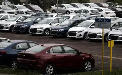Preços na saída das fábricas recuaram 0,43% em novembro 