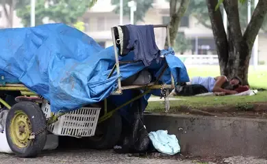Renda dos 10% mais ricos é 13,4 vezes maior que dos 40% mais pobres