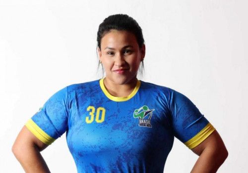 Agente da Polícia Civil é convocada para a Seleção Brasileira de Handebol Master na Copa América