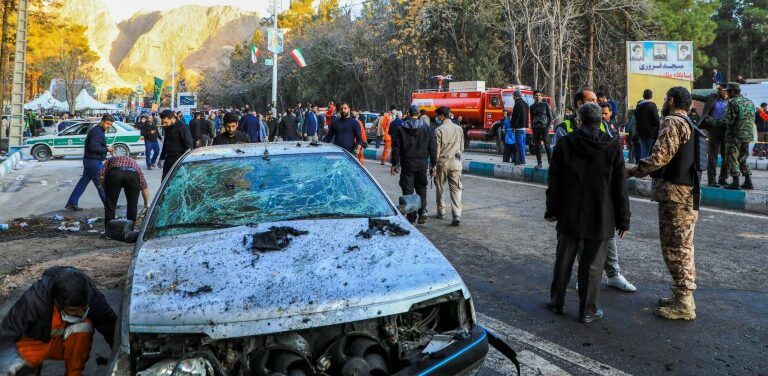 Estado Islâmico assume autoria de ataque que matou 84 pessoas no Irã