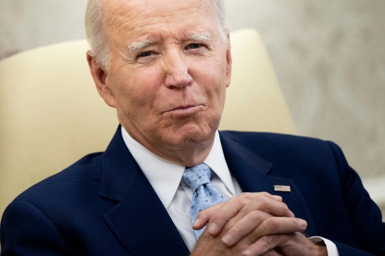 Biden ampliará muro na fronteira com o México para barrar imigrantes