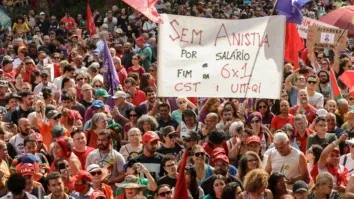 Bolsonaro e aliados ironizam ato da esquerda contra anistia em SP: ‘Flopou’