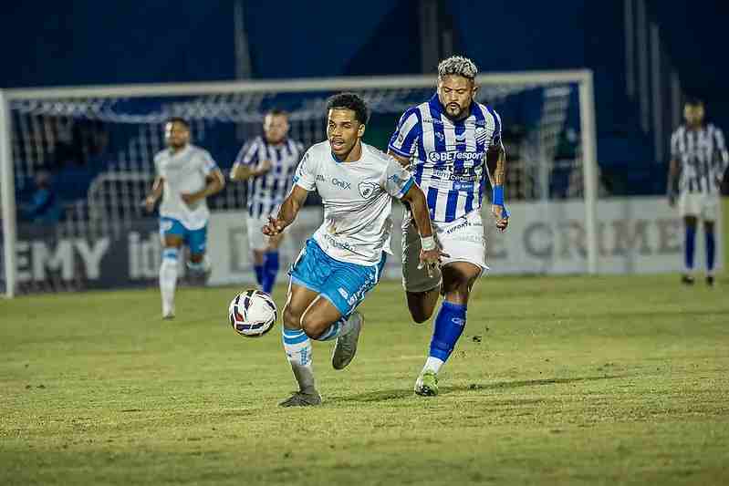CSA perde em Londrina, e precisa de dez pontos em cinco jogos; entenda