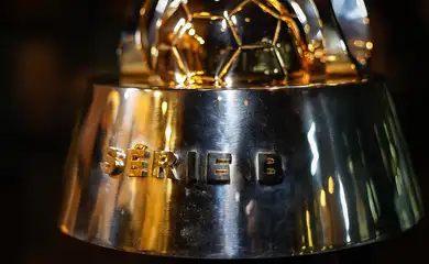 Goiás e Amazonas jogam pela Série B com transmissão da TV Brasil
