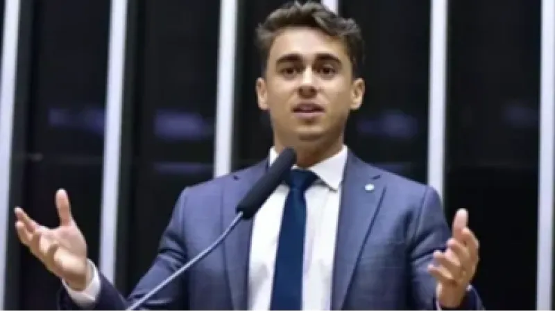 Nikolas Ferreira é alvo de ações após defender captura de Lula pelos EUA