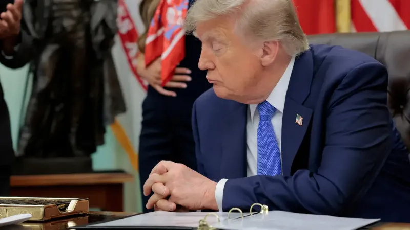 OMS defende calendário vacinal após Trump reduzir imunização infantil