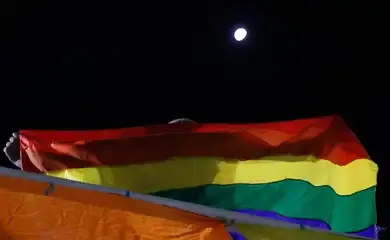 População LGBTQIA+ pode usar ata notarial para provar ataques virtuais