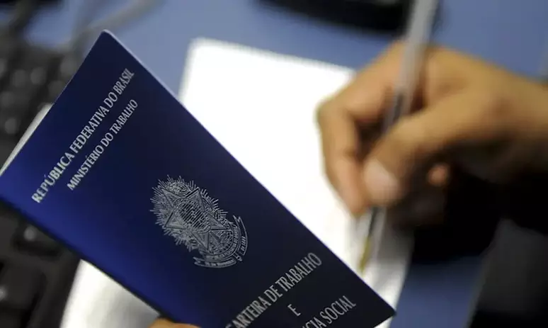 IBGE: taxa de desemprego teve menor nível da história em 14 estados em 2024