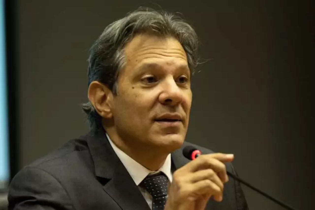 Arcabouço fiscal: regras preveem diminuir inflação e estabilizar dívida pública
